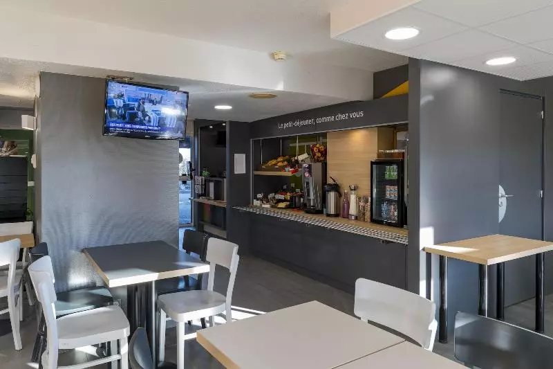 B&b Hotel Auxerre Bourgogne