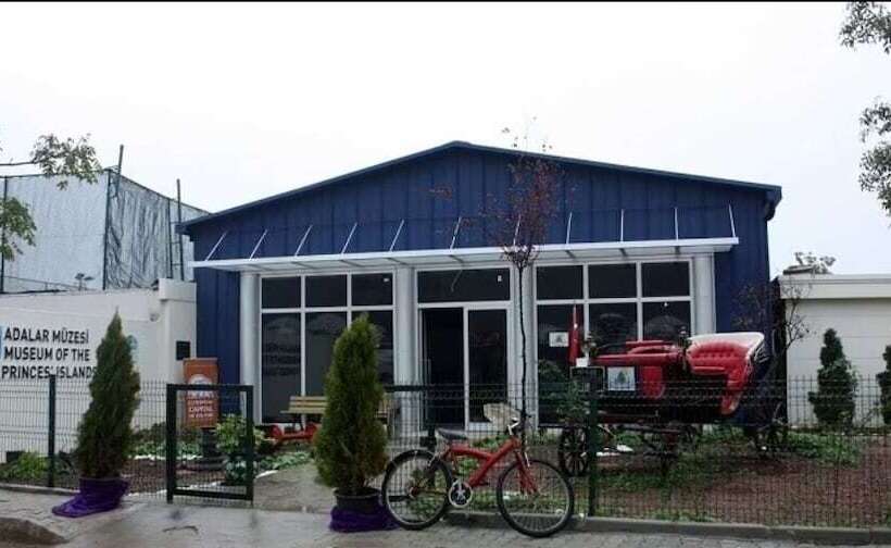 酒店 Büyükada Anastasia Meziki History Mansion