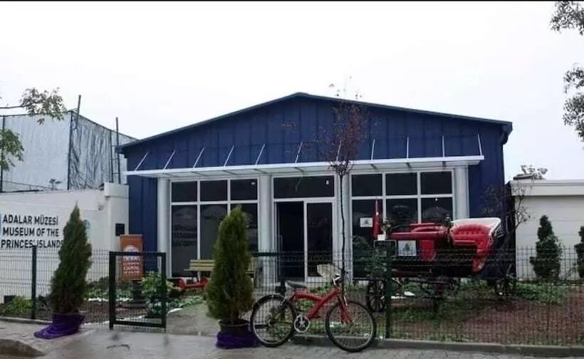 酒店 Büyükada Anastasia Meziki History Mansion