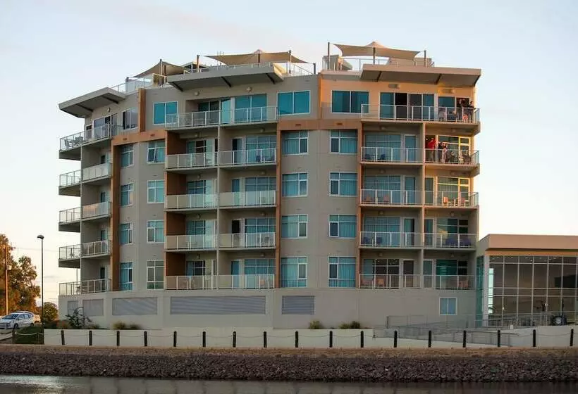 酒店 Wallaroo Marina Apartments