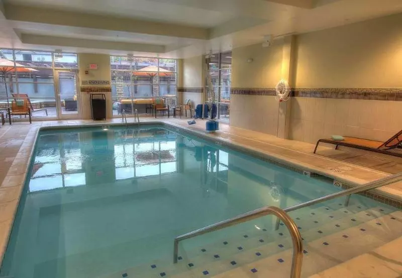 فندق Courtyard By Marriott Gatlinburg Downtown