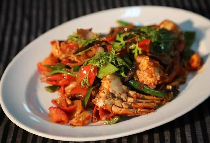 Eskala Hotels & Resorts Ngwe Saung