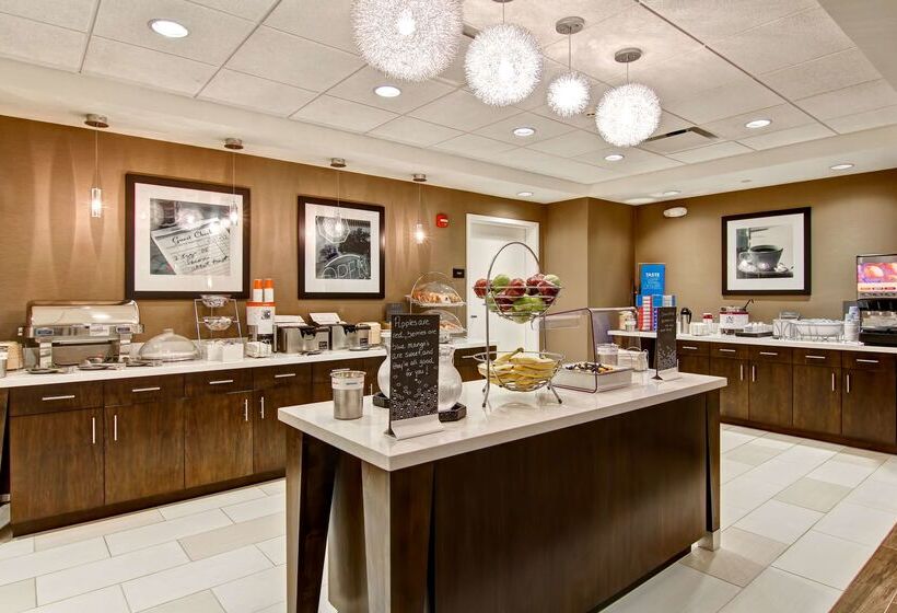 호텔 Hampton Inn & Suites Detroit/troy