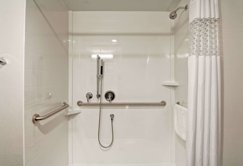 호텔 Hampton Inn & Suites Detroit/troy