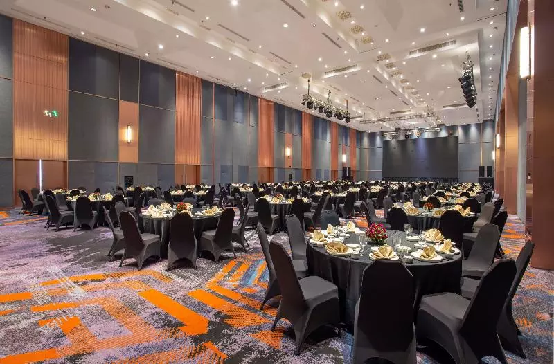 Harris Hotel & Conventions Gubeng