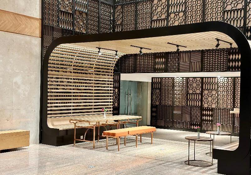 Harris Hotel & Conventions Gubeng