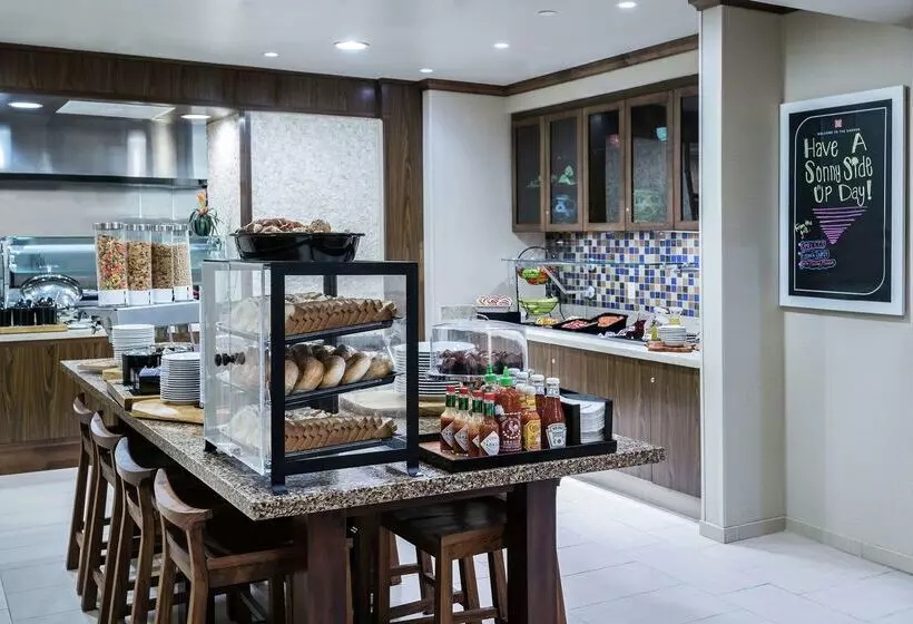 هتل Hilton Garden Inn San Antonio At The Rim