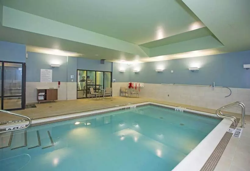 ホテル Holiday Inn Express & Suites Pittsburgh North Shore, An Ihg