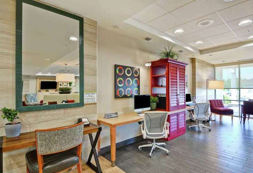 ホテル Home2 Suites By Hilton Idaho Falls
