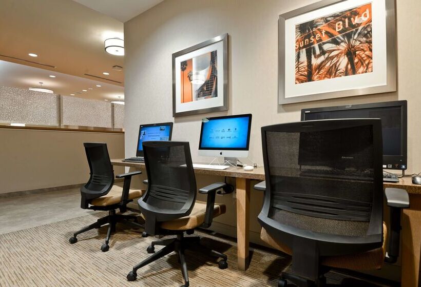 호텔 Homewood Suites By Hilton Anaheim Resort – Convention Center