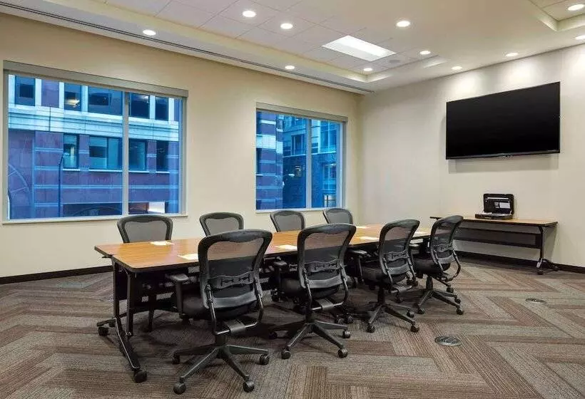 فندق Hyatt Place Chicago/downtown   The Loop