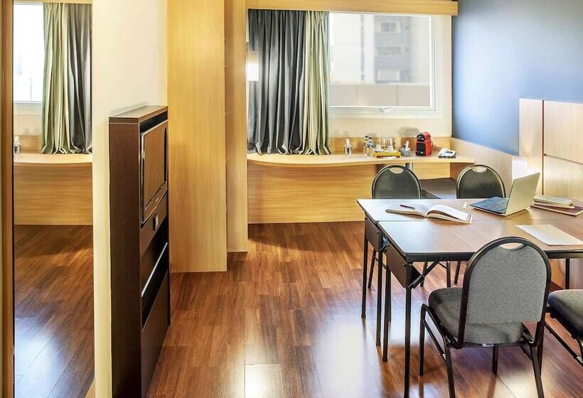 בית מלון כפרי Ibis Belo Horizonte Savassi