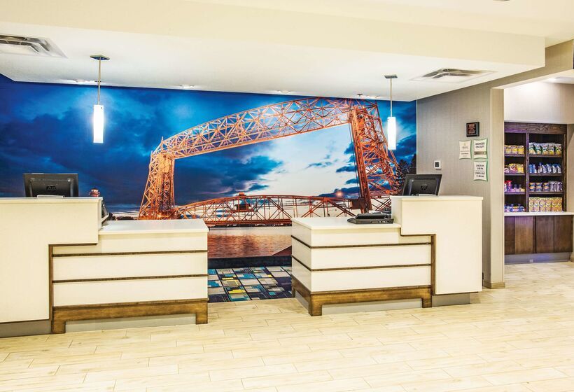 فندق La Quinta By Wyndham Duluth