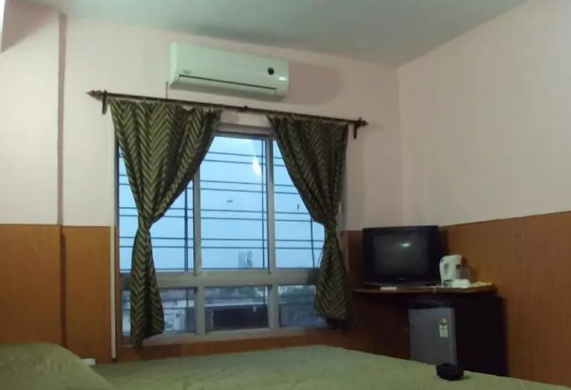 בית מלון כפרי Malik Guest House