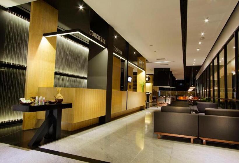Neo Hotel Tendean Jakarta By Aston
