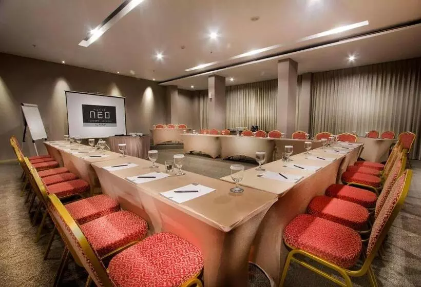 Neo Hotel Tendean Jakarta By Aston