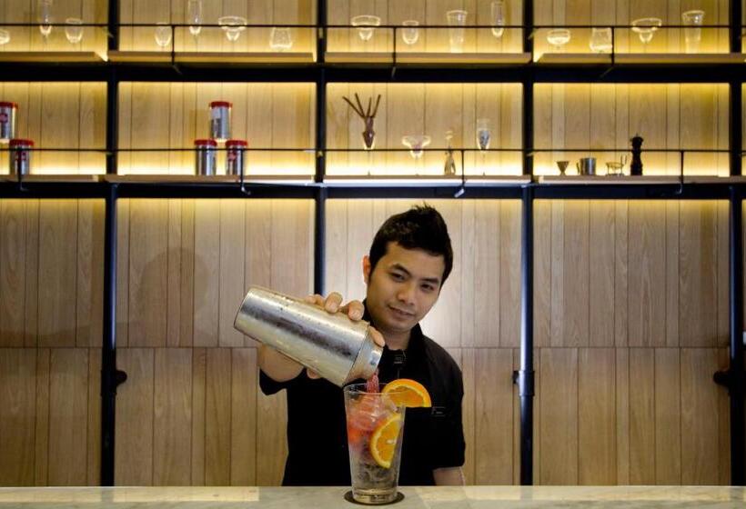 Neo Hotel Tendean Jakarta By Aston