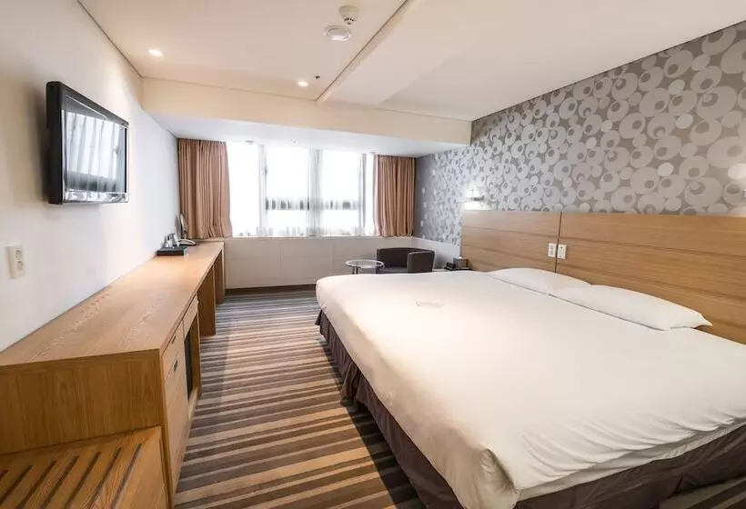 ホテル Nine Tree By Parnas Seoul Myeongdong 1