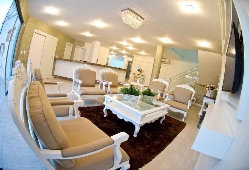 בית מלון כפרי Oma Zita