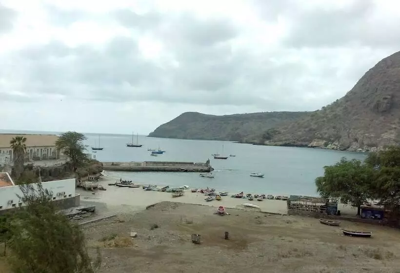 هتل Tarrafal Residence