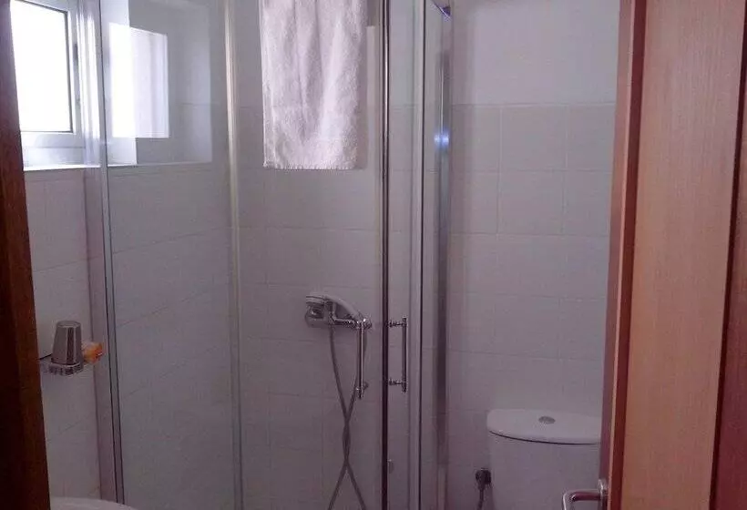 هتل Tarrafal Residence