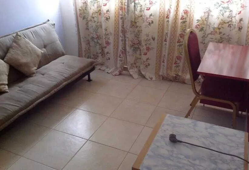 هتل Tarrafal Residence