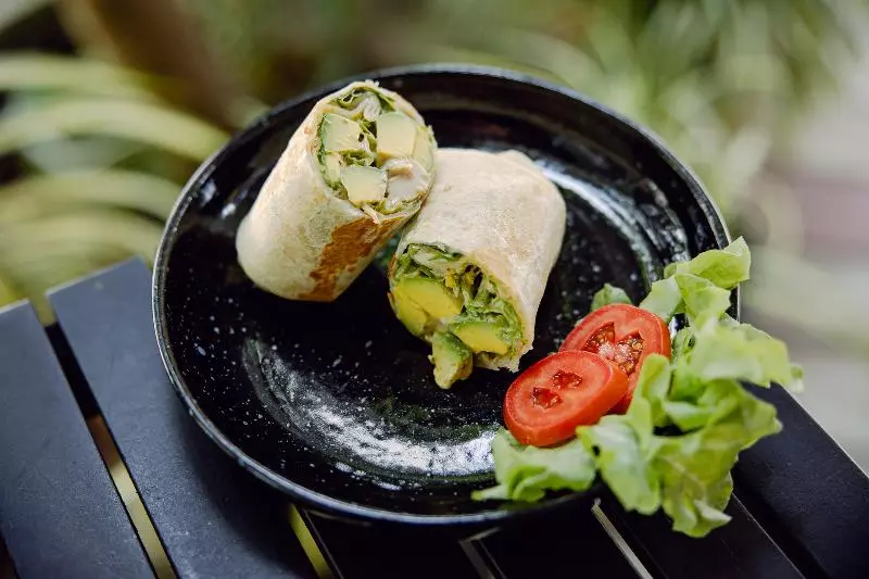 Hotelli The Melody Phuket   Sha Extra Plus