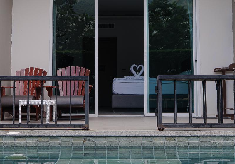 فندق The Melody Phuket   Sha Extra Plus