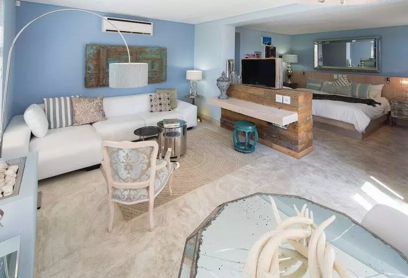 هتل The Olive Exclusive Allsuite