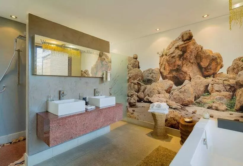 هتل The Olive Exclusive Allsuite