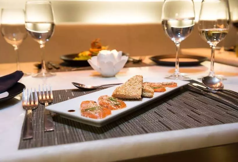 هتل The Olive Exclusive Allsuite