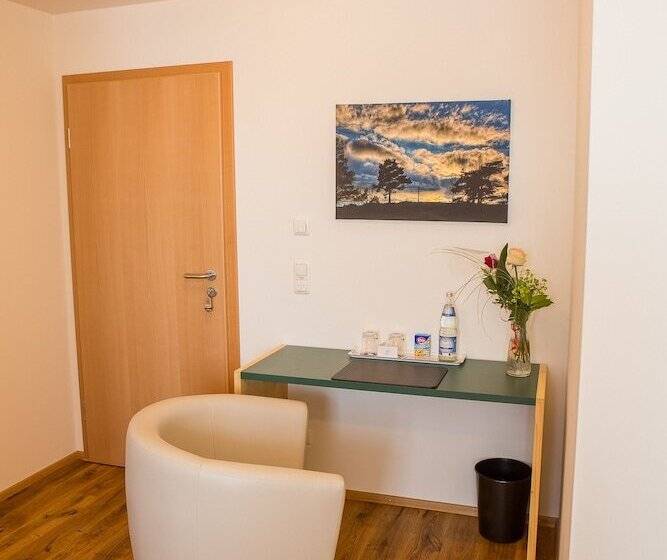 بنسيون Landgasthof Weberhans