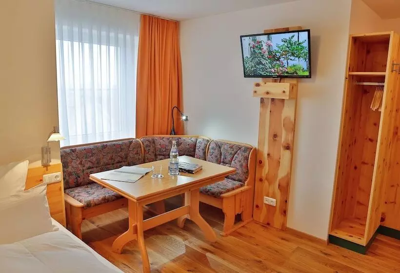 Пансион Landgasthof Weberhans