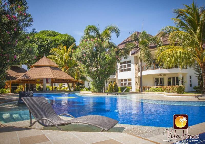 Vida Homes Condo Resort