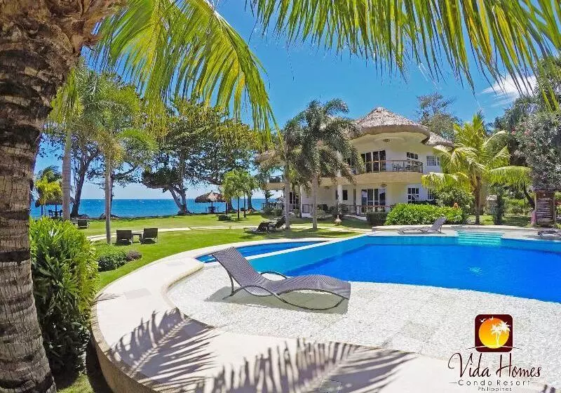 Vida Homes Condo Resort