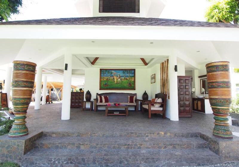 Vida Homes Condo Resort