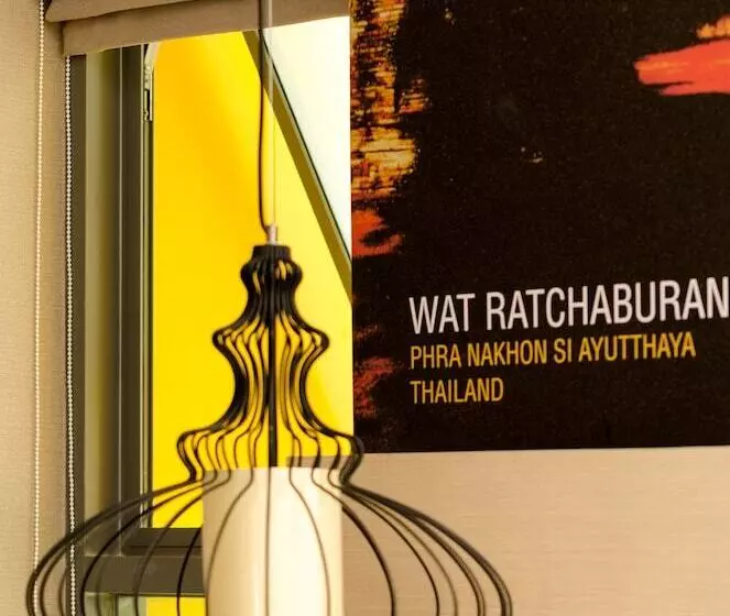 Bizotel Premier Hotel & Residence