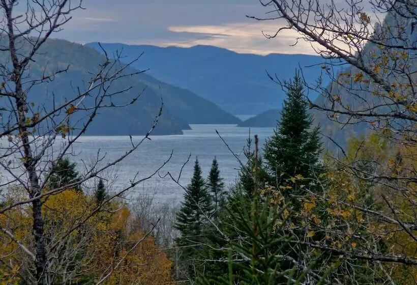 בית מלון כפרי Canopee Lit