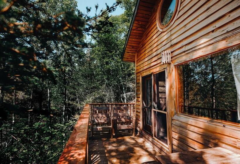 בית מלון כפרי Canopee Lit