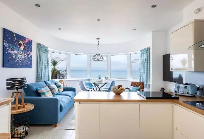 هتل Carbis Bay And Spa