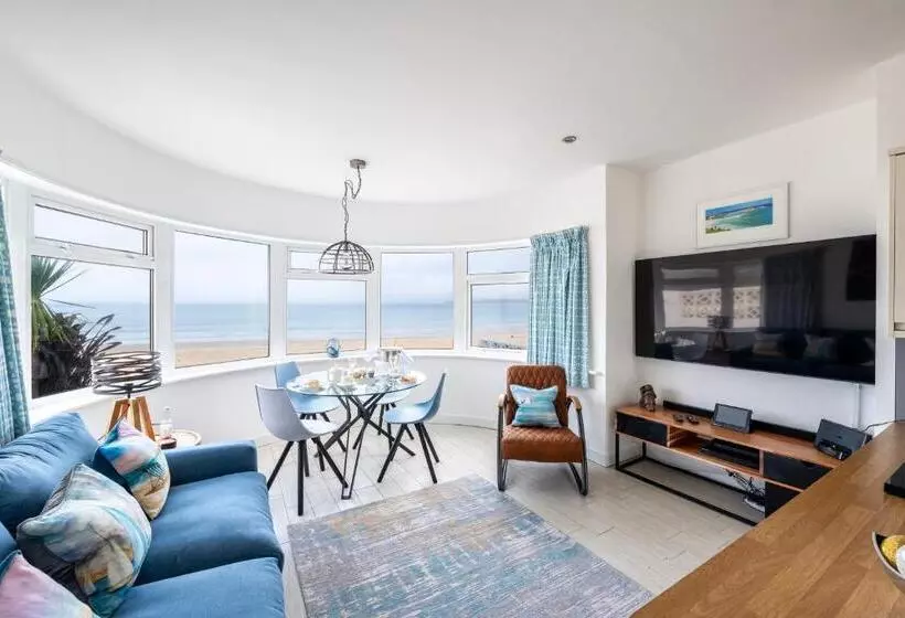 هتل Carbis Bay And Spa