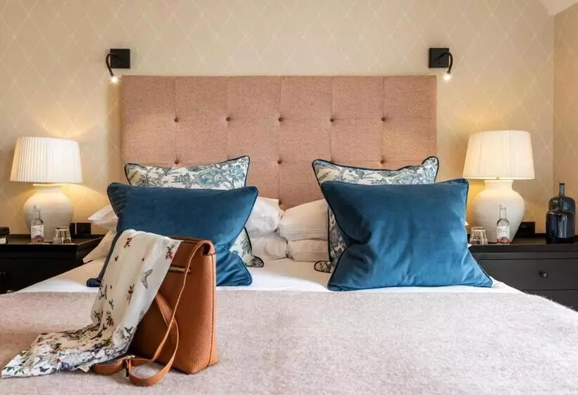 هتل Carbis Bay And Spa