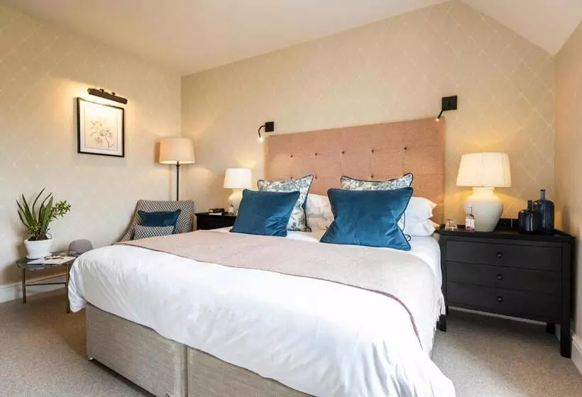 هتل Carbis Bay And Spa