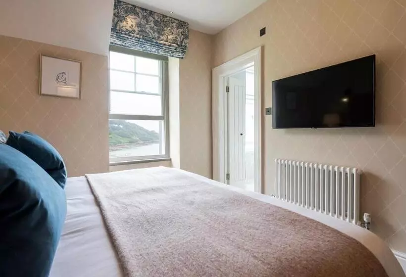 هتل Carbis Bay And Spa