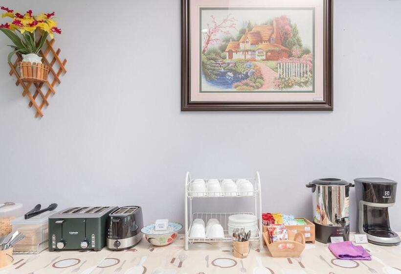 هتل Chayadol Resort Sha Extra Plus