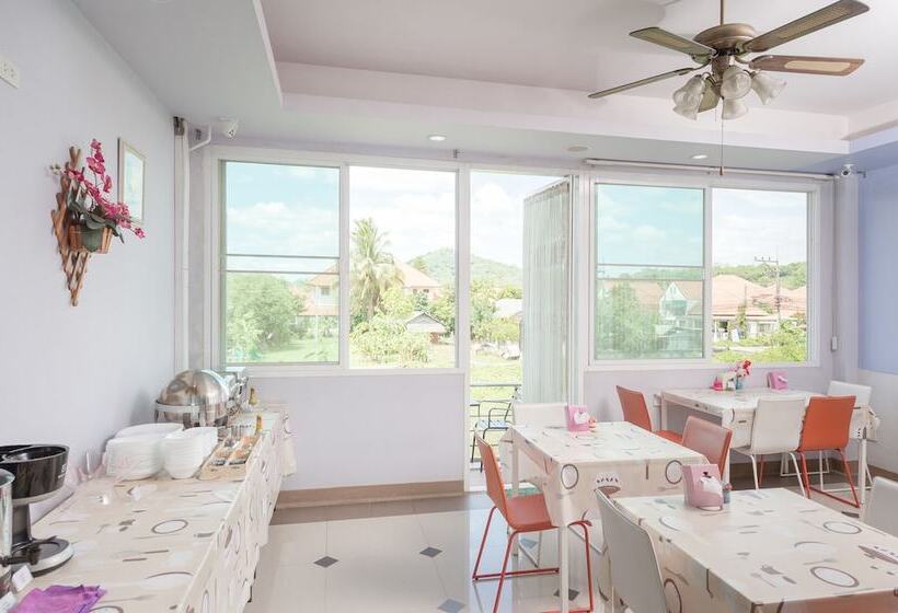 هتل Chayadol Resort Sha Extra Plus