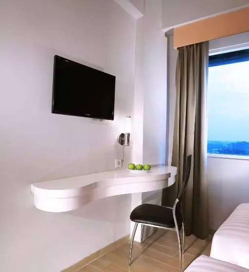 Favehotel Jababeka Cikarang