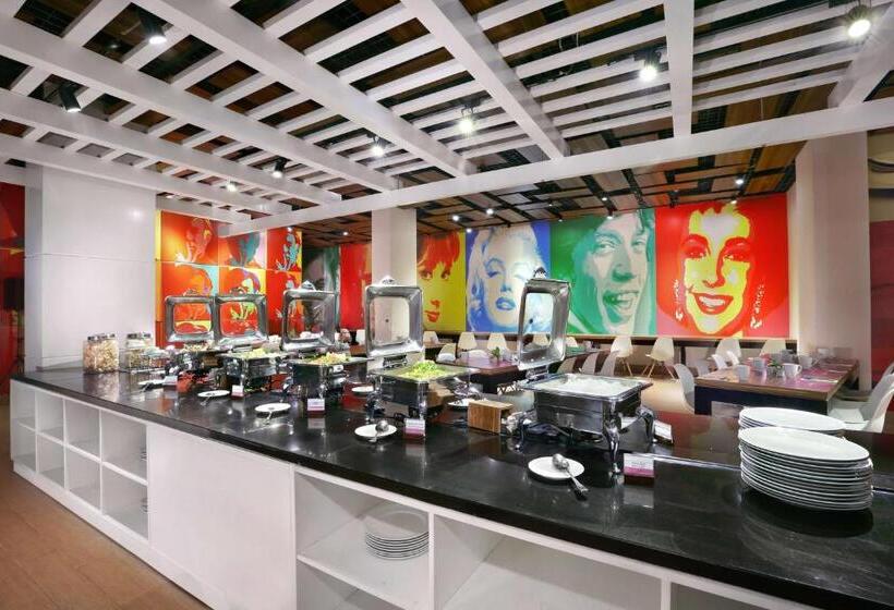 Favehotel Jababeka Cikarang