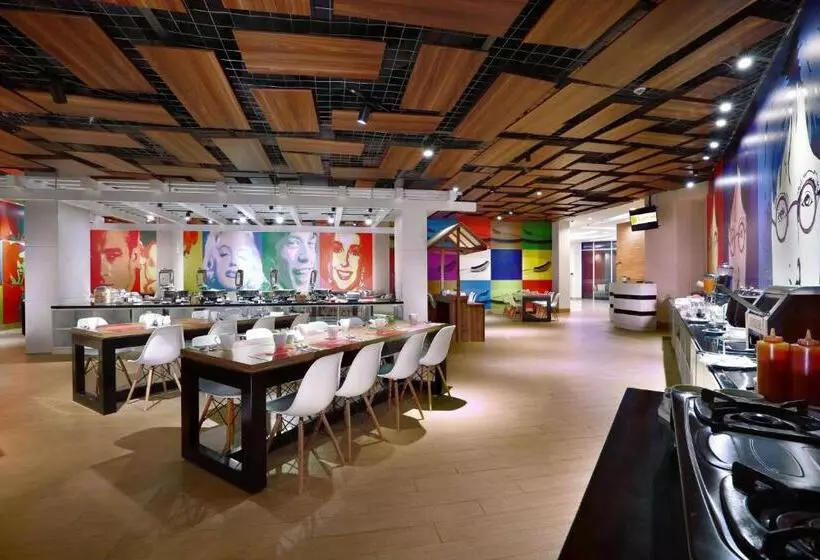 Favehotel Jababeka Cikarang