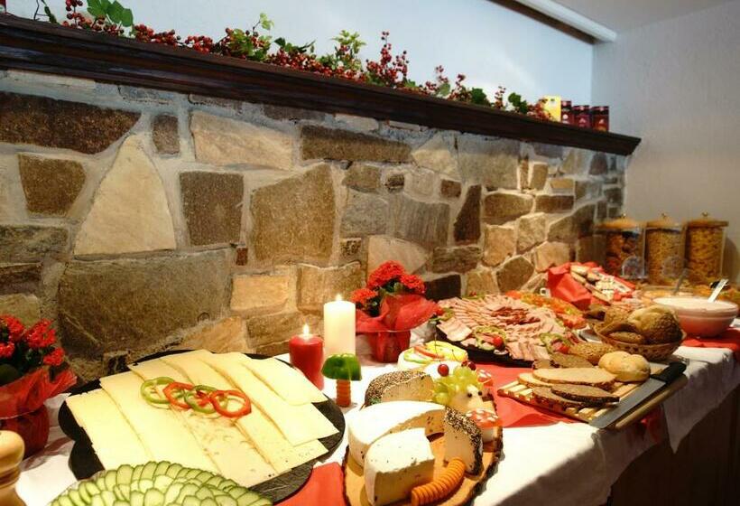 First Mountain Hotel Zillertal